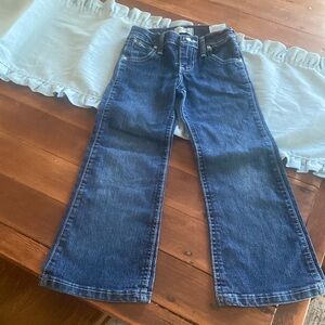 Girls Wrangler Q-baby Cowgirl cut jeans